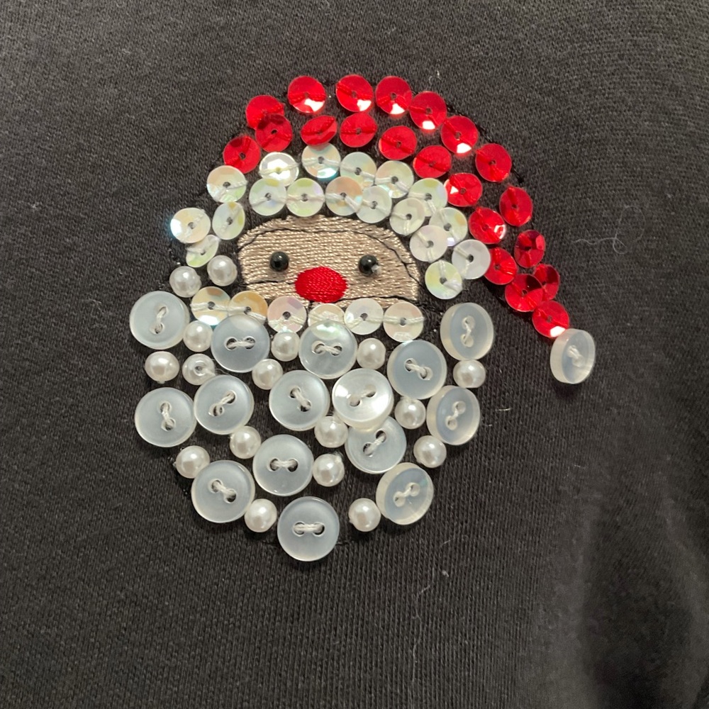 Christmas Sweater with Button Santa’s - Picture 2 of 4